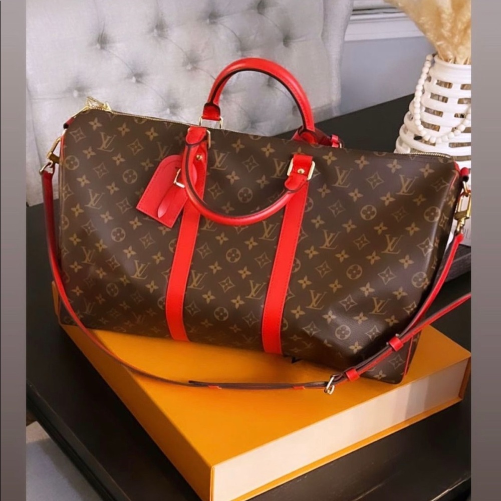 Brand New in Box Louis Vuitton Bandouliere Keepall 50